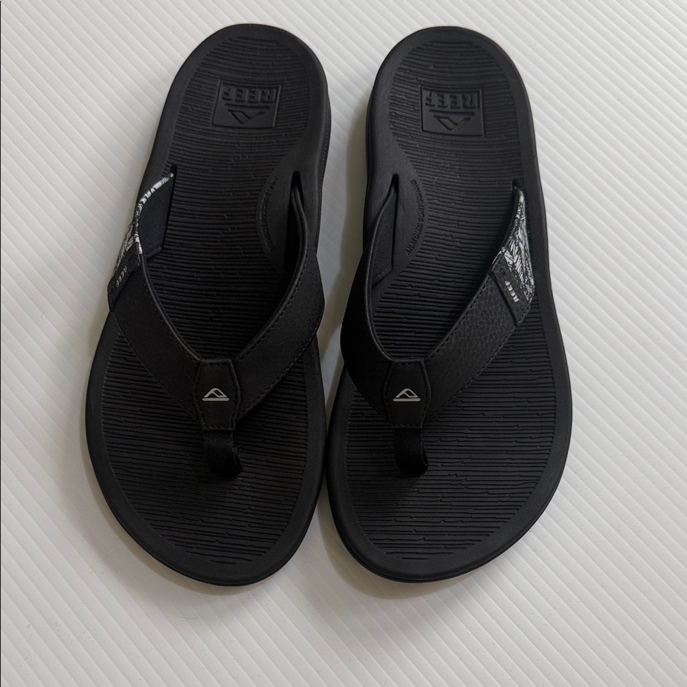 Reef Santa Ana flip flops